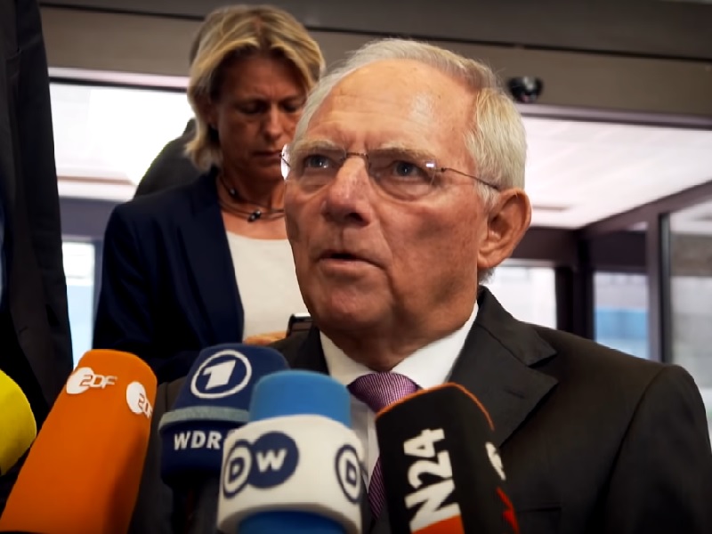 Schäuble mahnt vor Twittern und Co. während Sitzungen